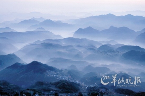 天臺(tái)山風(fēng)光如畫(huà)。