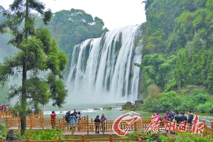 黃果樹(shù)瀑布。