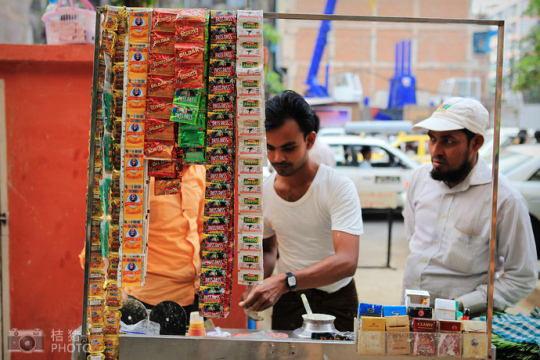 緬甸，繽紛的街邊平民小吃