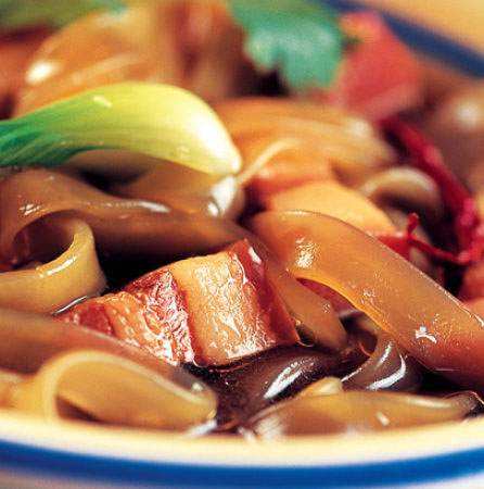 醬香味濃的雪鄉(xiāng)特色農家菜