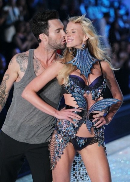 誰能有幸約會天使？維秘超模們的男星后宮團