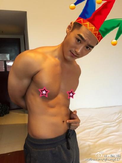 不造哪里不對，反正看起來怪怪的！