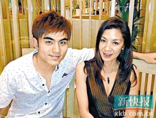 梁洛施的初戀男友Adriano與楊紫瓊也是朋友。