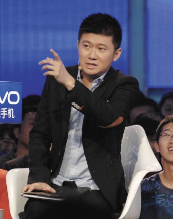 曾子航暗諷《非誠勿擾》太假。