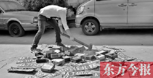 “老的哥”揭“黑車(chē)”猖獗原因，建議倒查假車(chē)牌、出租車(chē)使用機(jī)打發(fā)票