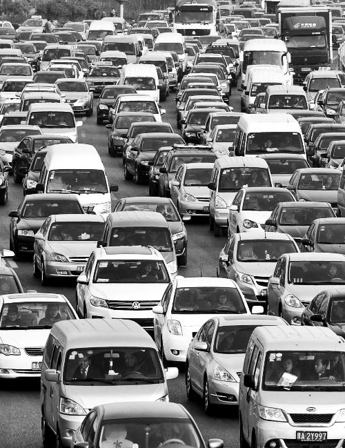 新規(guī)出臺，讓車主有了用車保障。