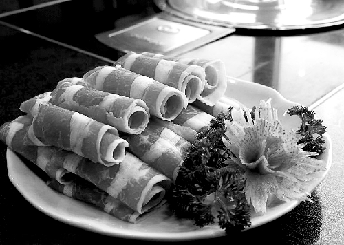 牛羊肉價(jià)格春節(jié)前直接“奔三”，市民感嘆吃牛羊肉是一種奢侈