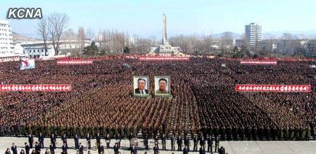 朝鮮民眾稱，朝鮮軍民“將在任意時(shí)期、對任意對象隨意實(shí)施無止境的正義打擊，一定實(shí)現(xiàn)民族的夙愿祖國統(tǒng)一大業(yè)”。