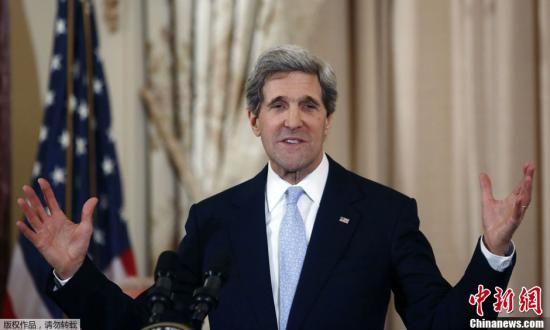 資料圖：當(dāng)?shù)貢r(shí)間2月6日，美國(guó)華盛頓，新任國(guó)務(wù)卿約翰·克里宣誓就職，副總統(tǒng)拜登出席了就職儀式。