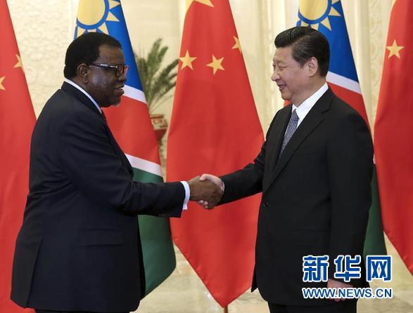 4月8日，國家主席習近平在北京人民大會堂會見納米比亞總理根哥布。新華社記者 龐興雷 攝