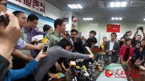 廣州軍區(qū)廣州總醫(yī)院發(fā)布會現(xiàn)場。