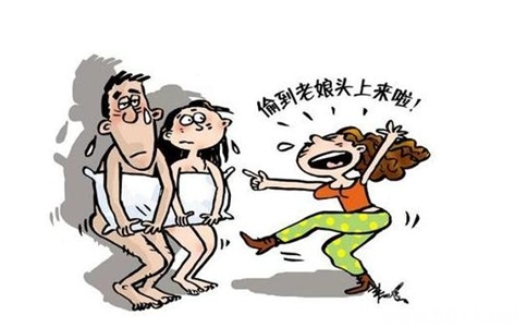 官員當(dāng)二奶面嫖娼二奶拍艷照舉報！這劇情太離譜趕上電視劇