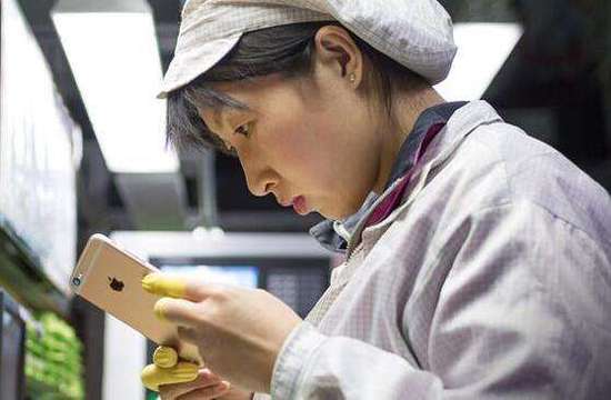 如果實(shí)現(xiàn)“三同”，中國(guó)消費(fèi)者就無需再到海外去購(gòu)買中國(guó)制造的出口產(chǎn)品，但許丁旺的五年經(jīng)歷說明，這并非易事。