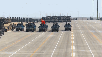 日本網(wǎng)友第一次看中國建軍節(jié)閱兵直播 啥反應(yīng)？