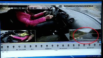 豪車(chē)逼停考試車(chē)堵塞考場(chǎng) 考試學(xué)員被嚇懵無(wú)辜掛科