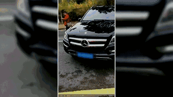 豪車(chē)逼?？荚囓?chē)堵塞考場(chǎng) 考試學(xué)員被嚇懵無(wú)辜掛科