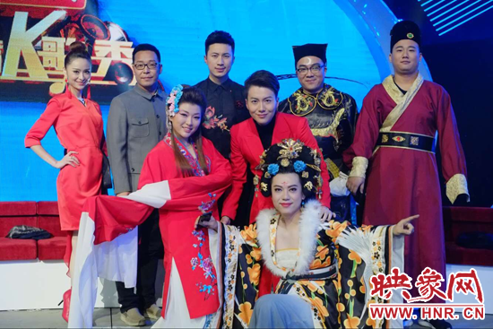 參加節(jié)目的名嘴們