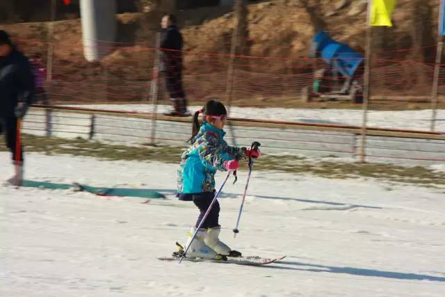 這幾個(gè)帥氣的姿勢(shì)，真的像專業(yè)級(jí)選手了呢