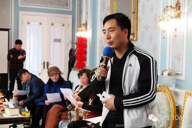 星星裝飾公司董事長(zhǎng)、詩(shī)人 孔令偉