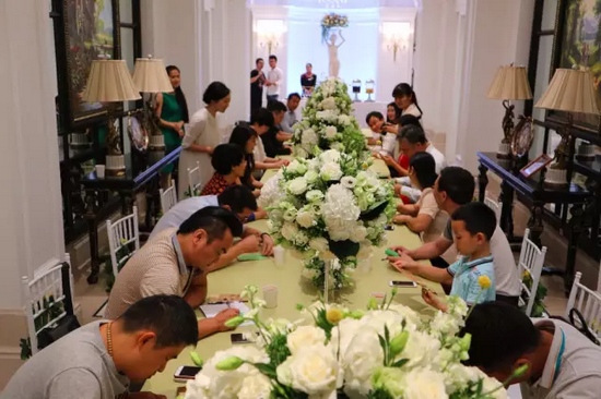 各位“小綠人”也把自己企業(yè)的問題通過卡片的形式，向劉東曉博士請教。