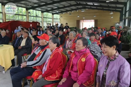 臺上展風采，臺下笑開懷