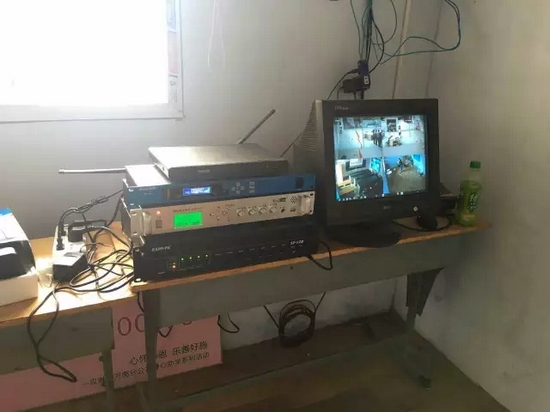 嶄新的廣播設(shè)備將讓孩子們的聲音和夢(mèng)想飄向更遠(yuǎn)的地方。