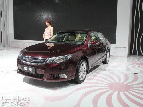 比亞迪汽車2013款思銳 比亞迪汽車2013款思銳