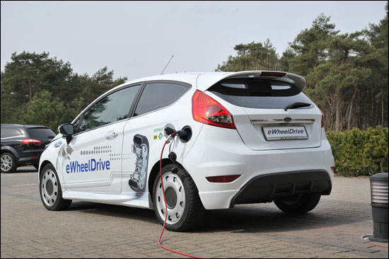 福特正開發(fā)eWheelDrive輪轂電機(jī)驅(qū)動(dòng)技術(shù)