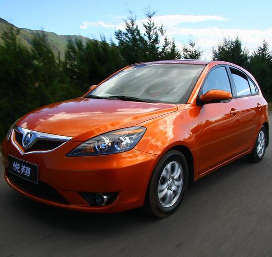 2012款?lèi)傁鑳?yōu)惠3000元 送1000元裝飾禮包