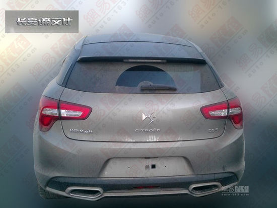 預(yù)計(jì)售25-30萬(wàn)元 國(guó)產(chǎn)版DS5無偽諜照曝光