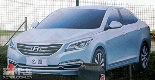 北京現(xiàn)代全新中級(jí)車(chē)諜照