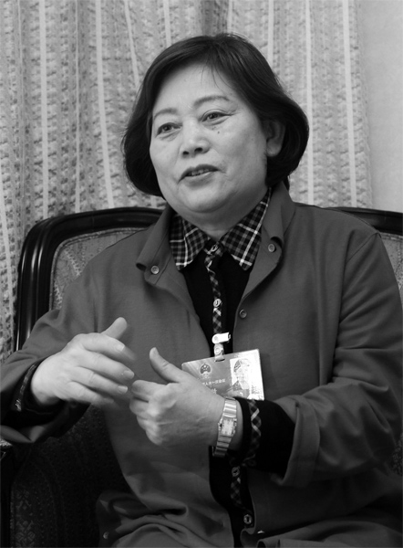 代表檔案：王繡 全國人大代表、洛陽博物館名譽館長