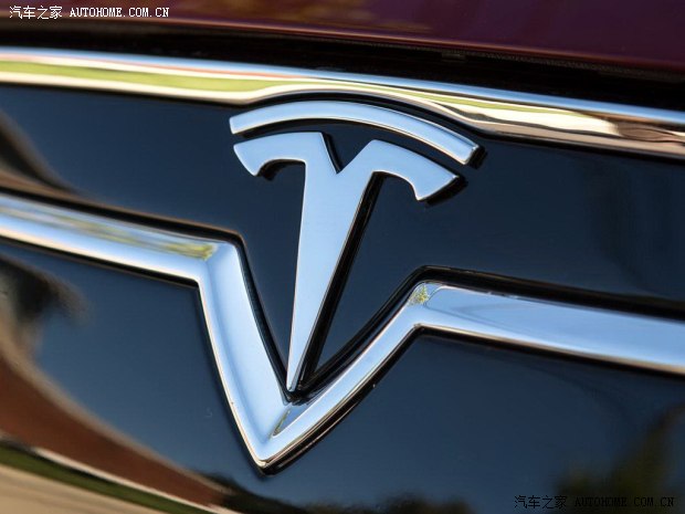 TESLA入門(mén)級(jí)車(chē)型 TESLA入門(mén)級(jí)車(chē)型