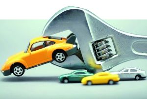 國慶節(jié)起，由國家質(zhì)檢總局發(fā)布的《家用汽車產(chǎn)品修理、更換、退貨責(zé)任規(guī)定》(簡稱汽車“三包”)將正式實(shí)施。不少業(yè)內(nèi)人士表示，汽車“三包”政策的落實(shí)，二手車市場或?qū)⒌靡浴跋磁啤薄? oldsrc=