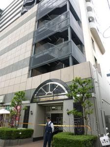 5月27日，埼玉縣蕨市一公寓樓發(fā)生疑似強迫殉情案，一名日本人男性和一名中國籍女性死亡。