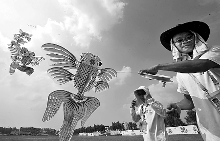 7月30日，第七屆全國農(nóng)運會首項賽事——風(fēng)箏比賽在南召縣開賽