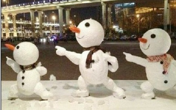 創(chuàng)意十足！日系列卡通雪人走紅