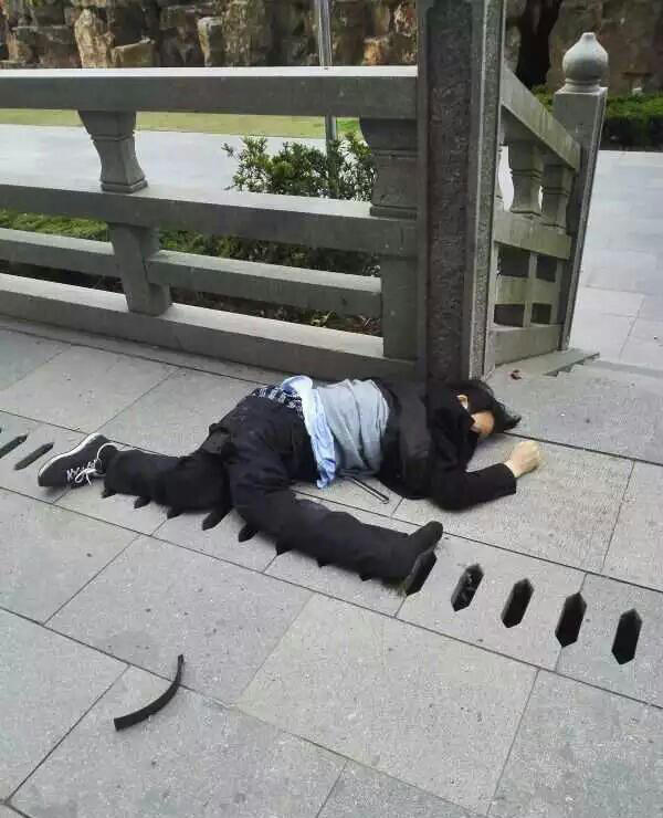 無錫市委副書記蔣洪亮跳塔自殺現(xiàn)場圖