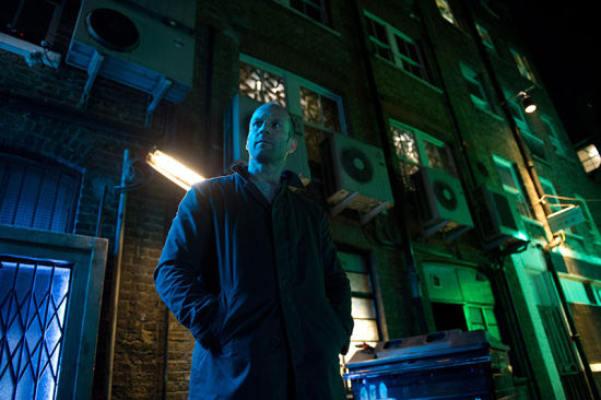 硬漢覺醒，報(bào)復(fù)黑暗