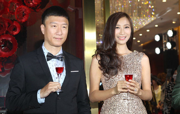 圖為孫紅雷、王駿迪夫婦。