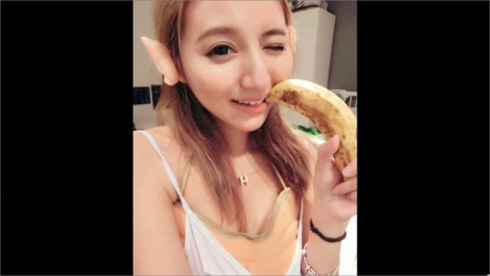 臺(tái)女星可愛(ài)做菜