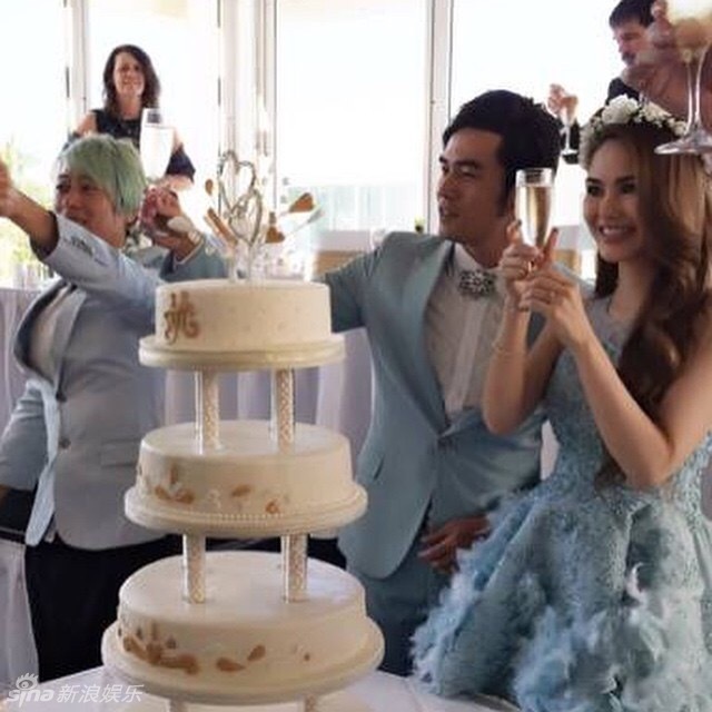 周杰倫昆凌澳洲婚宴海邊浪漫留影 周杰倫昆凌澳洲婚宴海邊浪漫留影