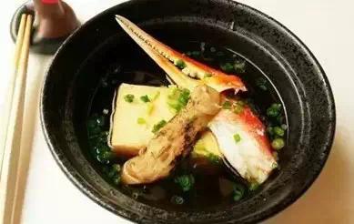 就一點(diǎn)兒紫菜跟生魚片 日料沒吃什么為啥還那么貴？