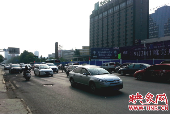 金水路沿線居民期待準(zhǔn)快速路早日開通。