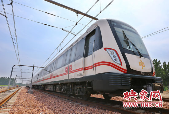 鄭州進(jìn)入“地鐵時(shí)代”，地鐵漸成交通骨干力量。