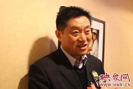 全國人大代表、輝縣市孟莊鎮(zhèn)南李莊村黨支部書記范海濤