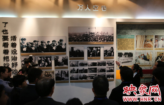 在焦裕祿紀念館，參觀的人絡繹不絕，一批批來自全國各地的黨員干部前來學習焦裕祿事跡