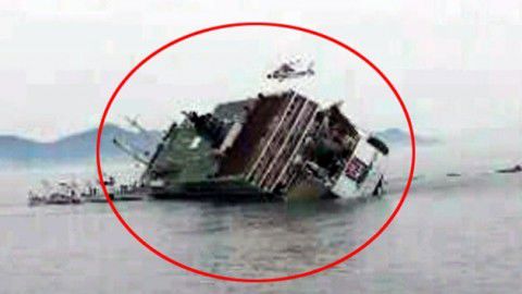 客輪沉沒(méi)圖 客輪沉沒(méi)圖