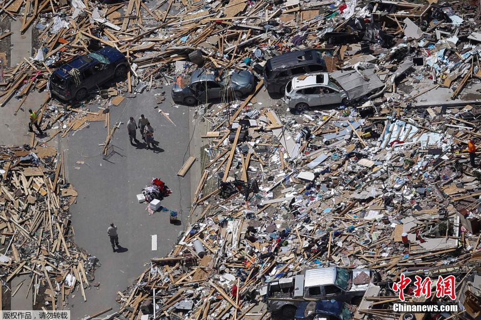 致命龍卷風(fēng)肆虐美國多州 小鎮(zhèn)街道幾乎毀成渣 致命龍卷風(fēng)肆虐美國多州 小鎮(zhèn)街道幾乎毀成渣