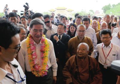 張志軍步入禮敬大廳。